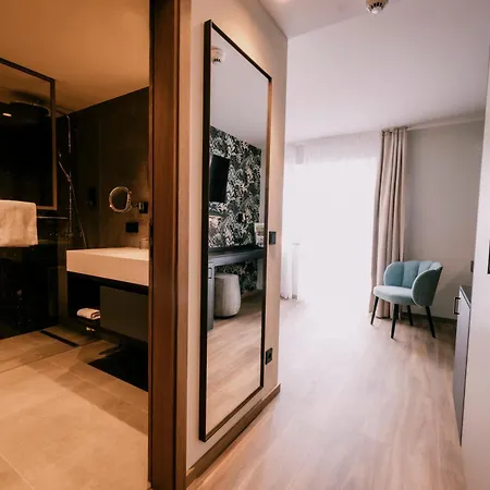 Hotel Holzapfel 4*