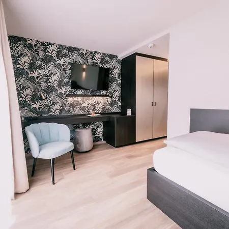 Holzapfel Hotel 4*