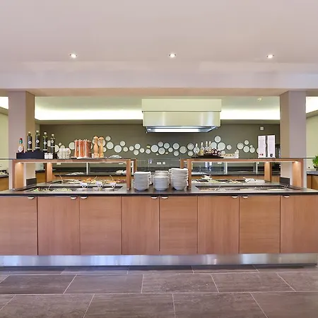 Hotel Holzapfel 4*
