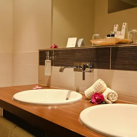 Hotel Holzapfel 4*
